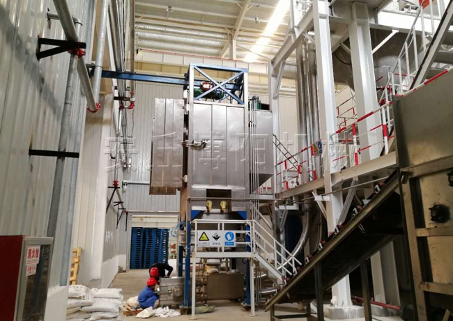 解袋式噸袋拆包機+管鏈提升機